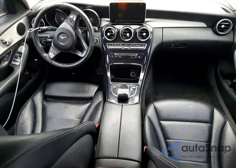 2015 Mercedes-Benz C 300 4Matic from USA, damaged, VIN 55SWF4KB1FU016294